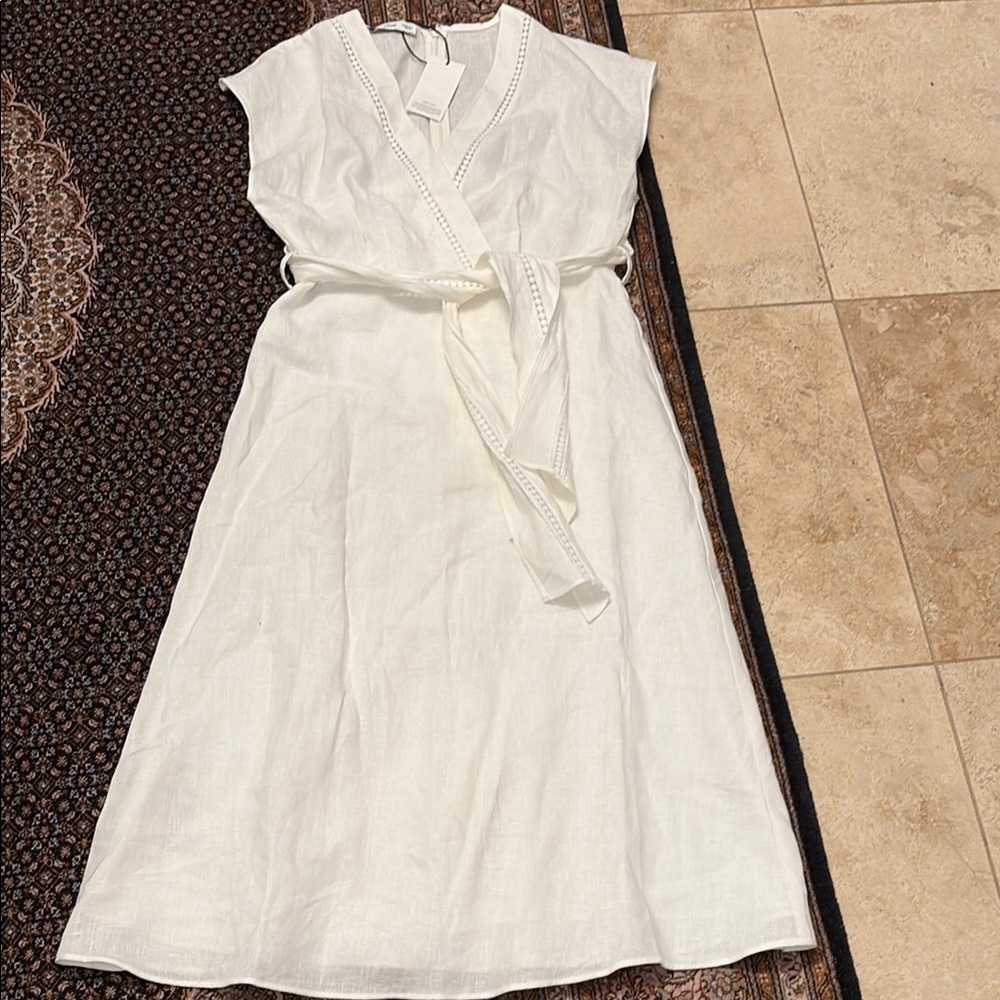 Elegant White Dress